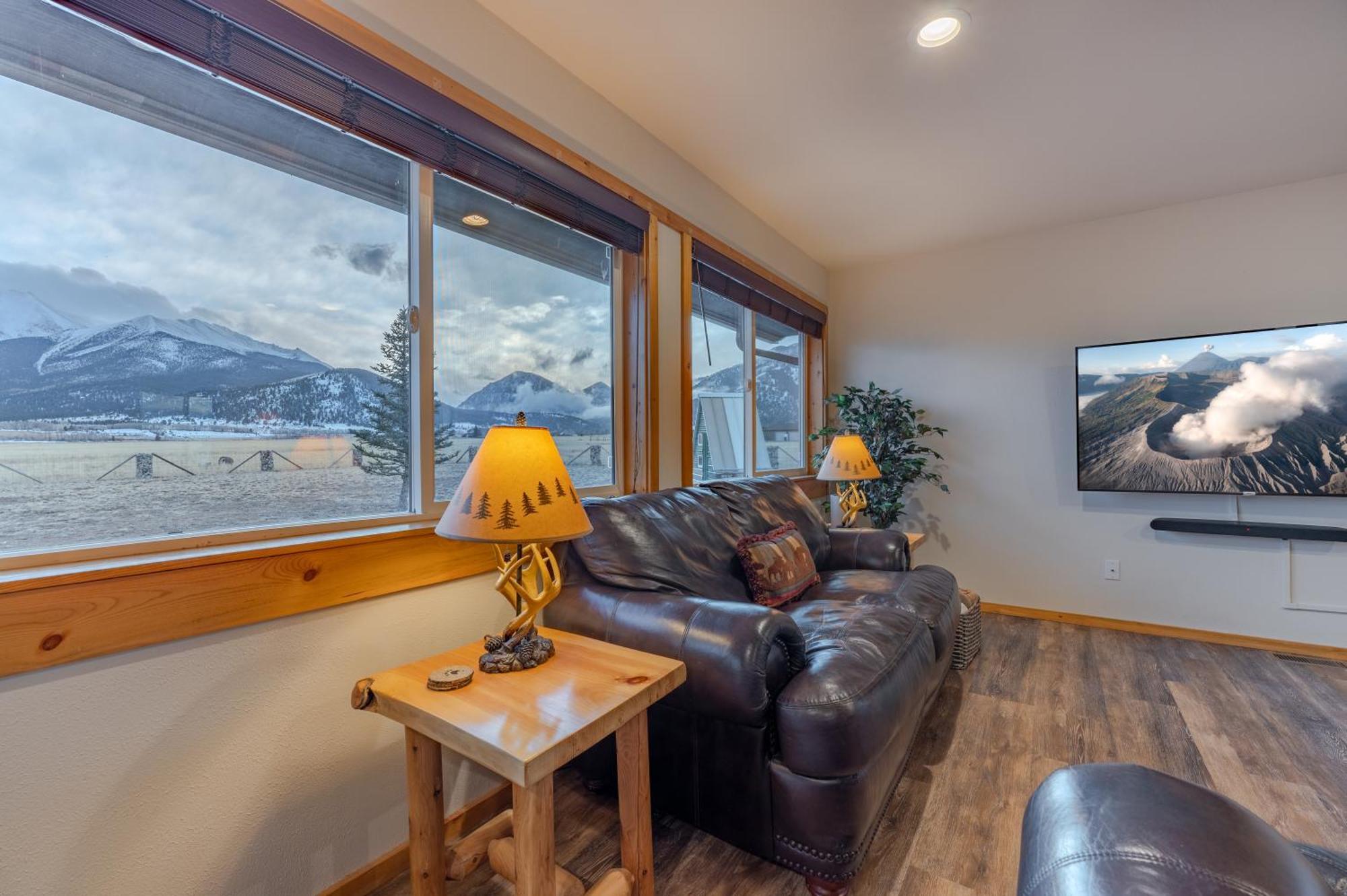 Buena Vista Mountain Retreat - Ultimate Privacy With Spa & Unbeatable Views Exterior photo